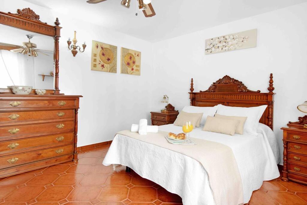 Апартаменты Duplex Tematico Andaluz Con Agradable Terraza - El Mirador De Benahavis 2 Экстерьер фото